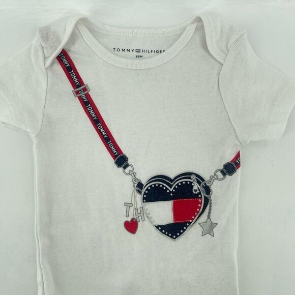 Tommy Hilfiger Baby Girl’s Bright White Graphic Short Sleeve Bodysuit 18M - Picture 4 of 9